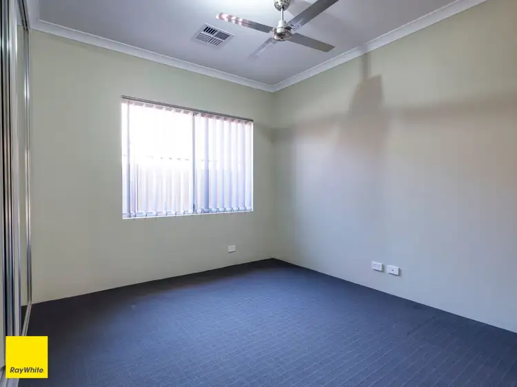 Fifth view of Homely house listing, 37 sissinghurst Crescent, Landsdale WA 6065