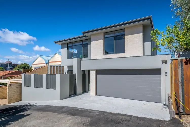 9A Chatsworth Terrace, Claremont WA 6010