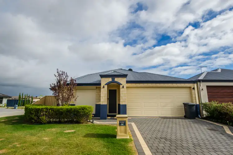 33 Pentland Street, Canning Vale WA 6155