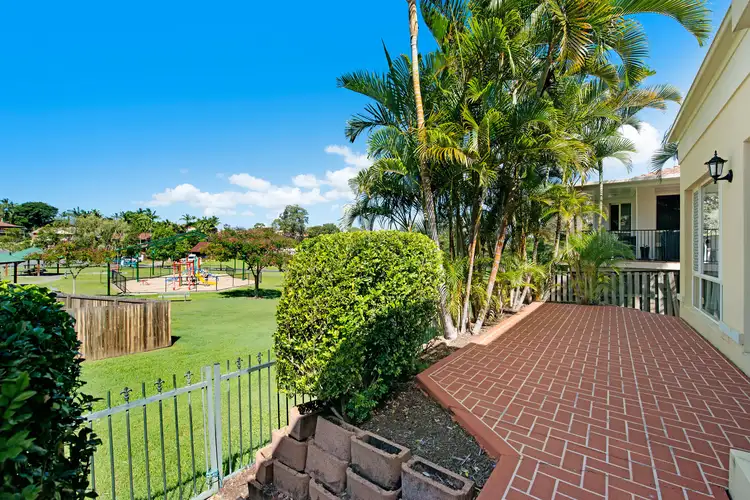 8/2 Girraween Grove, Ashmore QLD 4214