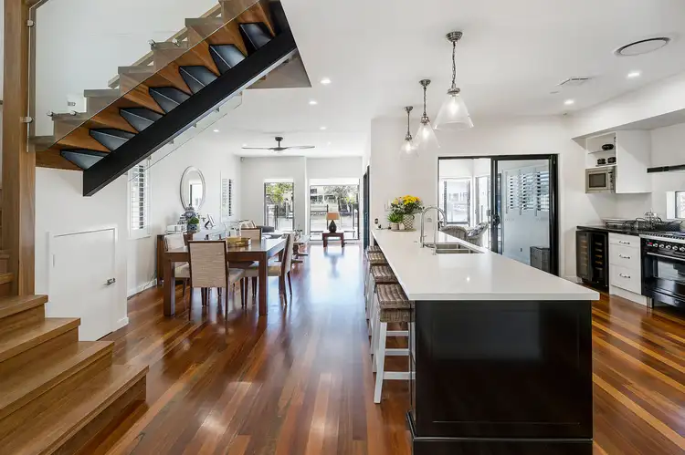 8006 The Parkway, Sanctuary Cove QLD 4212