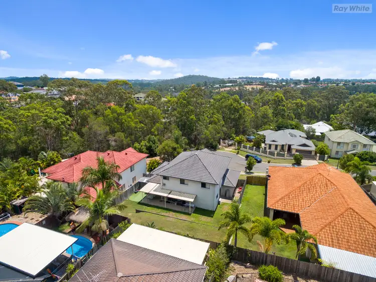 8 Dew Close, Springfield Lakes QLD 4300