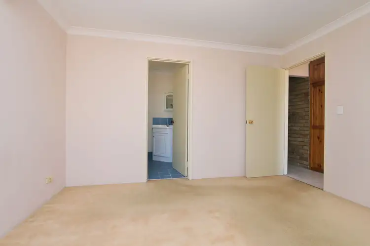 Seventh view of Homely house listing, 2 Kellerman Way, Gosnells WA 6110