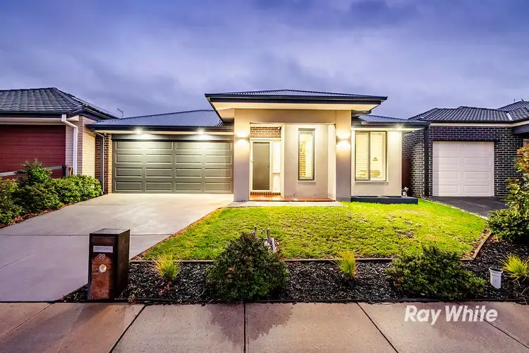 28 Karabair Street, Clyde North VIC 3978