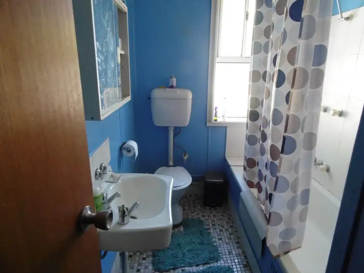 Fifth view of Homely house listing, 6 Fisher Street, Parkes NSW 2870