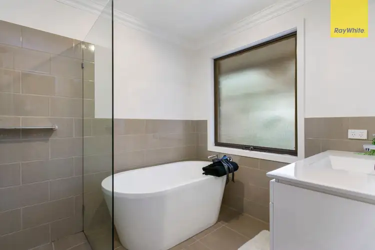 Fourth view of Homely house listing, 3 Derwent Court, Berwick VIC 3806
