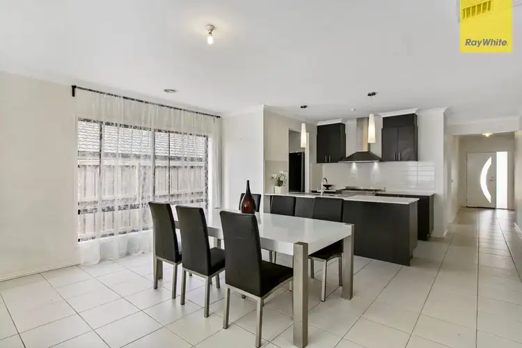 Fourth view of Homely house listing, 3 Nutmeg Close, Berwick VIC 3806