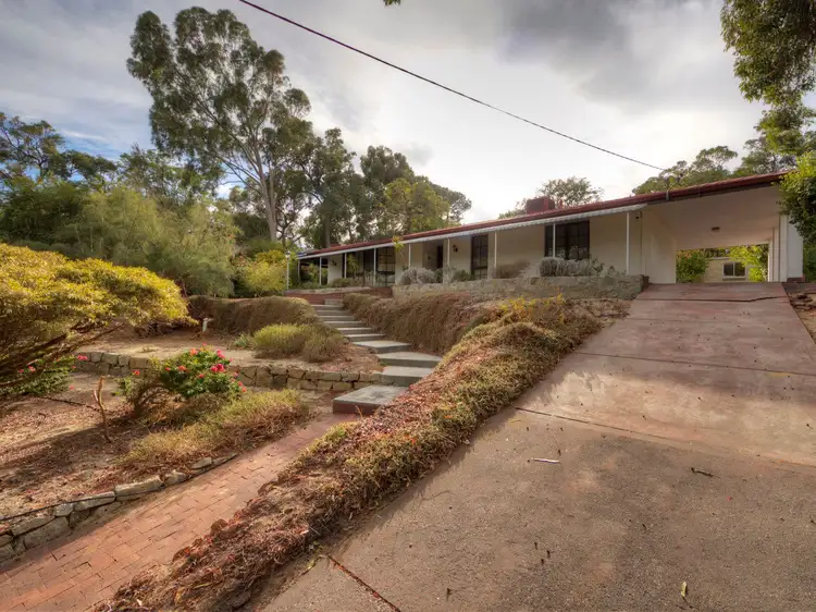3 Azeeza Court, Darlington WA 6070