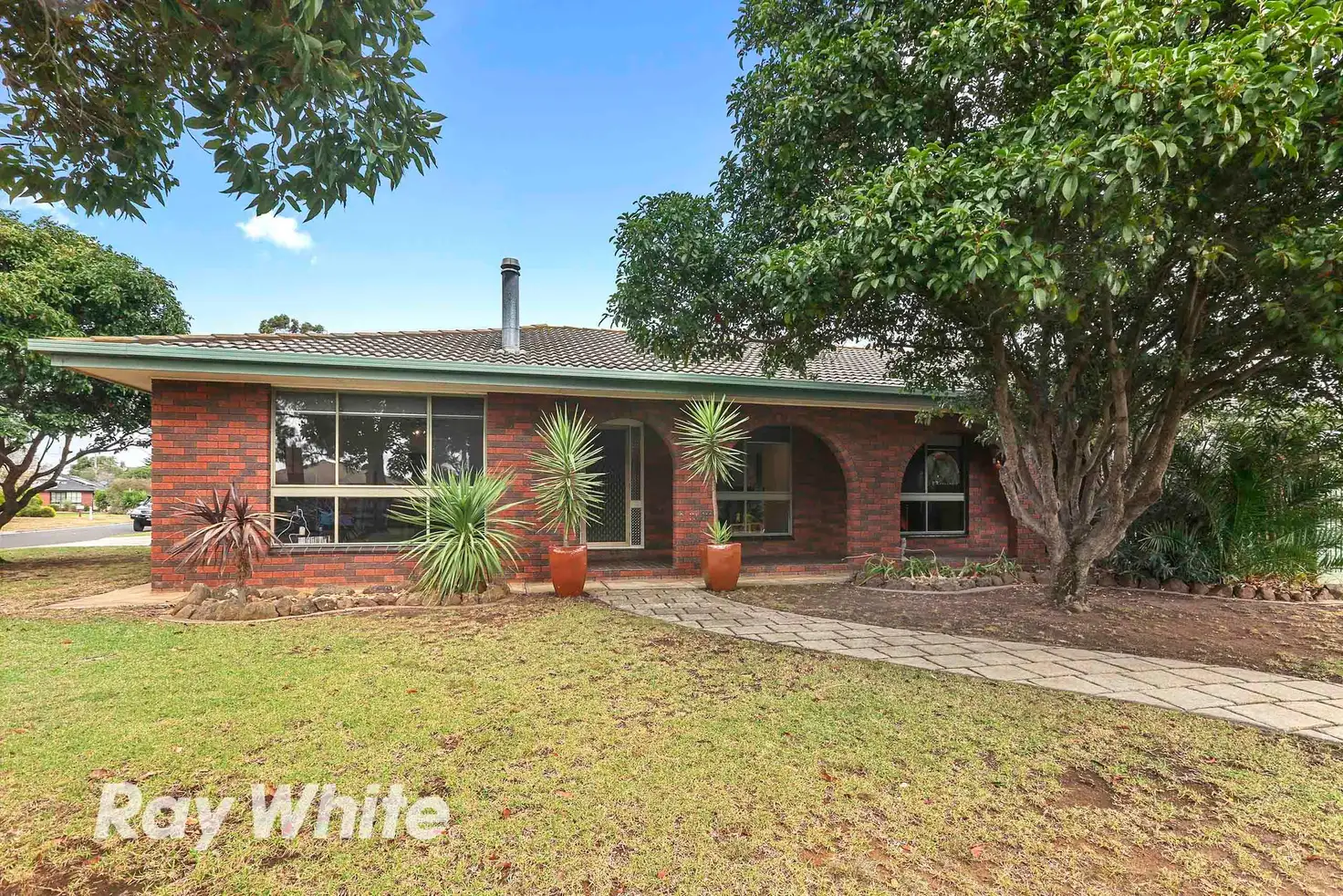 Main view of Homely house listing, 1 Currawong Court, Lara VIC 3212