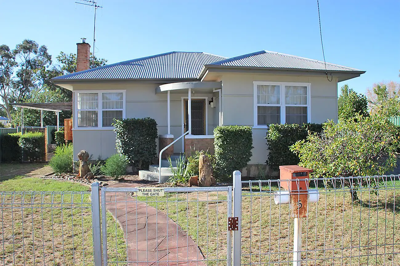 Main view of Homely house listing, 5 GORDON, Coonabarabran NSW 2357