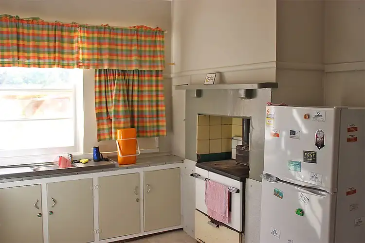 Sixth view of Homely house listing, 5 GORDON, Coonabarabran NSW 2357