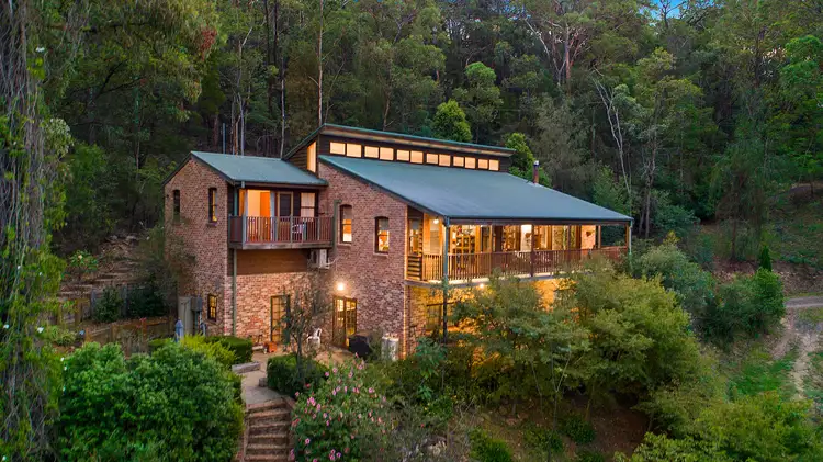 101 Serpentine Lane, Bowen Mountain NSW 2753