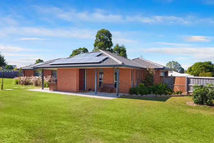 9-11 Young Street, Darnum VIC 3822