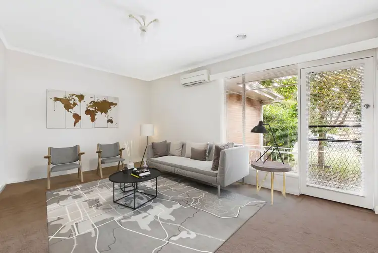Main view of Homely unit listing, 2/7 Wattle Avenue, Glen Huntly VIC 3163