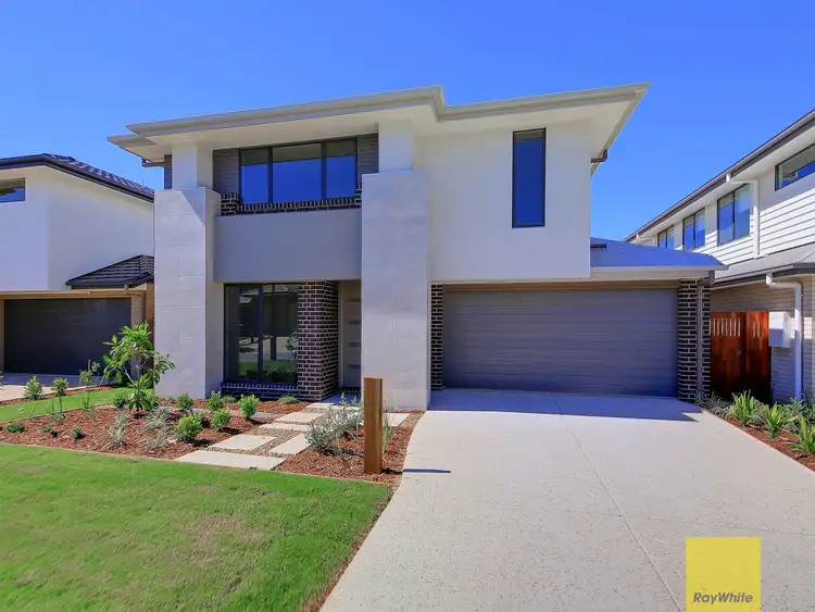 5 Majestic Crescent, Hemmant QLD 4174
