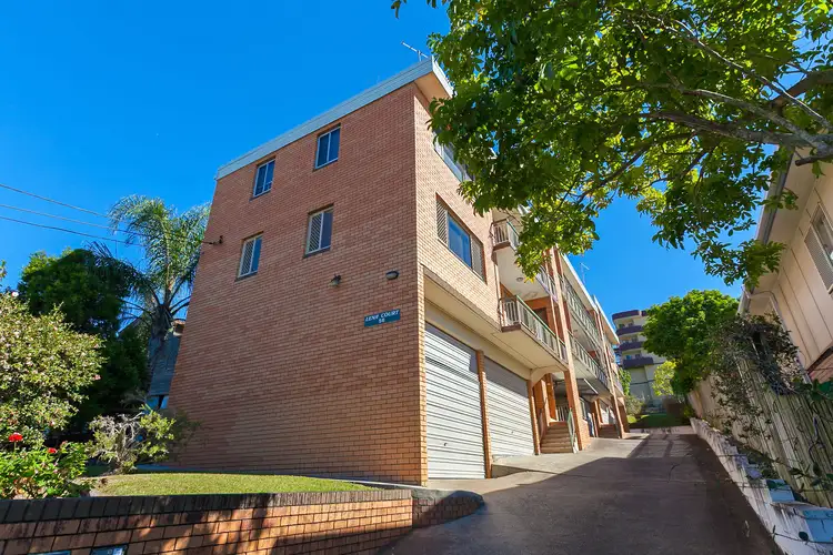 6/56 Pembroke Road, Coorparoo QLD 4151