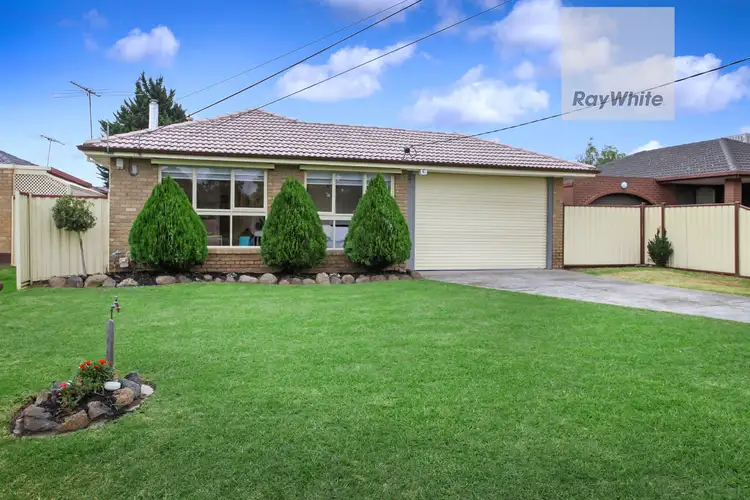 6 Chesney Court, Gladstone Park VIC 3043