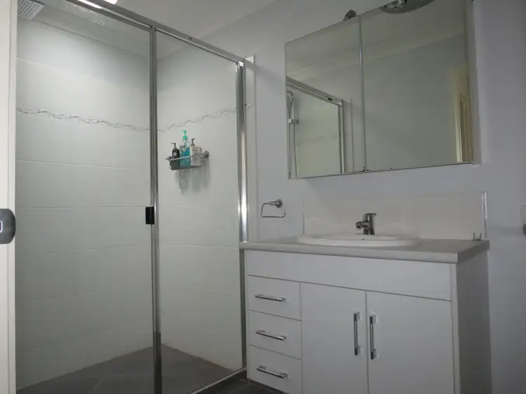 Fifth view of Homely unit listing, 1/21 Moriarty Street, Emerald QLD 4720