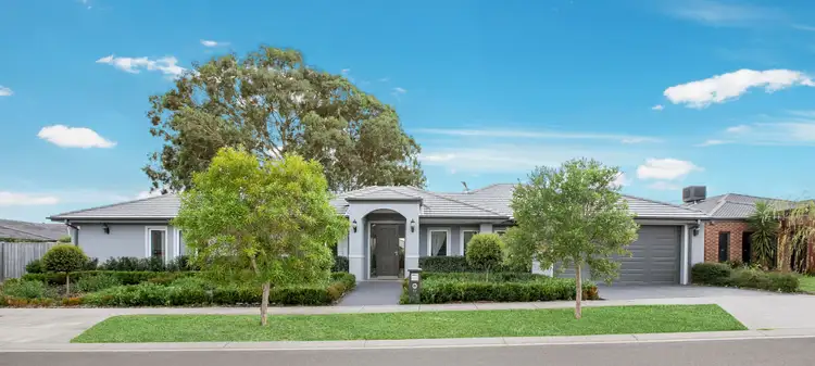 12 Fitzwilliam Drive, Doreen VIC 3754