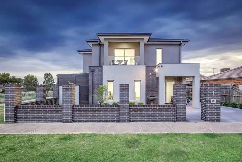 Main view of Homely townhouse listing, 1/10 Loveridge Way, South Morang VIC 3752