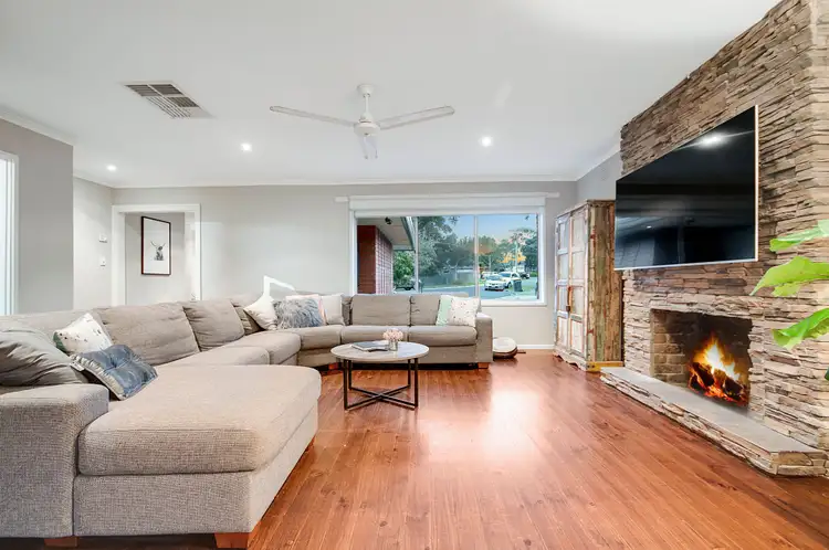 Third view of Homely house listing, 5 Merlin Court, Frankston VIC 3199