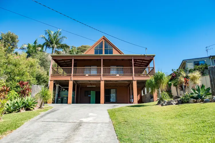 65 Seabreeze Parade, Green Point NSW 2428