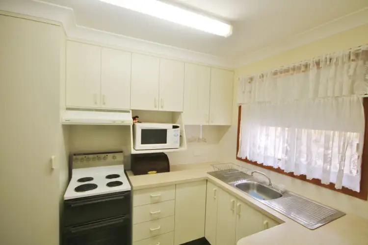 Fourth view of Homely unit listing, Unit 4/10-12 Blackett Avenue, Young NSW 2594