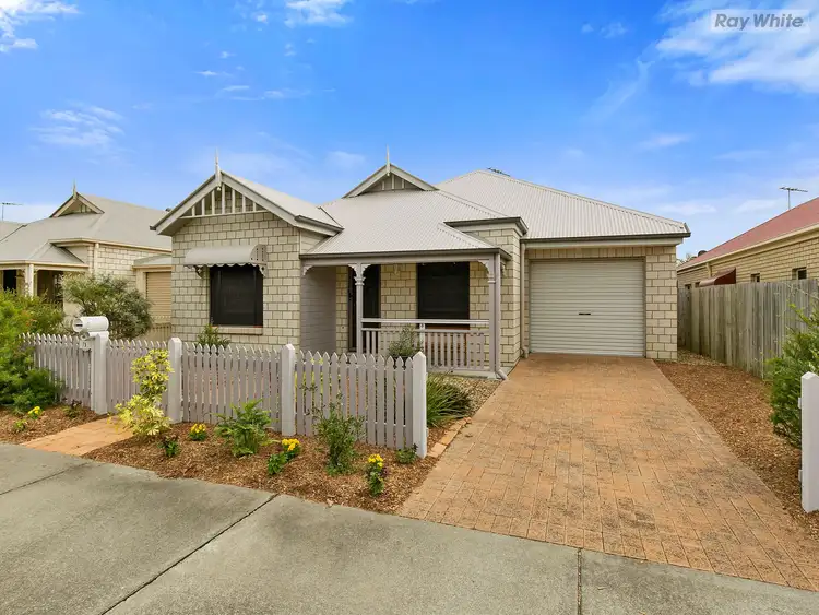 75 Park Edge Drive, Springfield Lakes QLD 4300