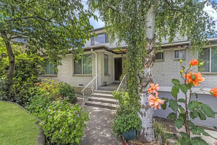 10 Riverside Drive, Riverside TAS 7250