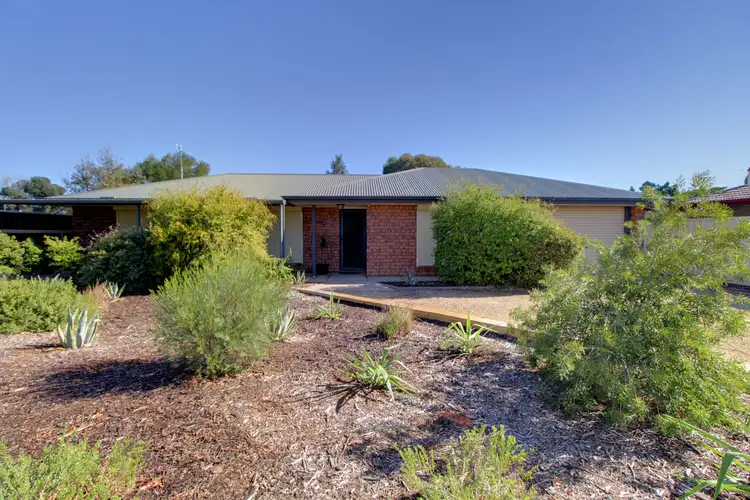 4 Nalara Avenue, Loxton SA 5333