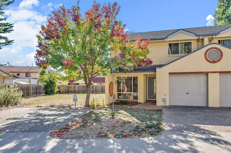 1/15 Aspinall Street, Watson ACT 2602