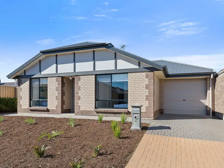 2 Nipper Street, Seaford Meadows SA 5169