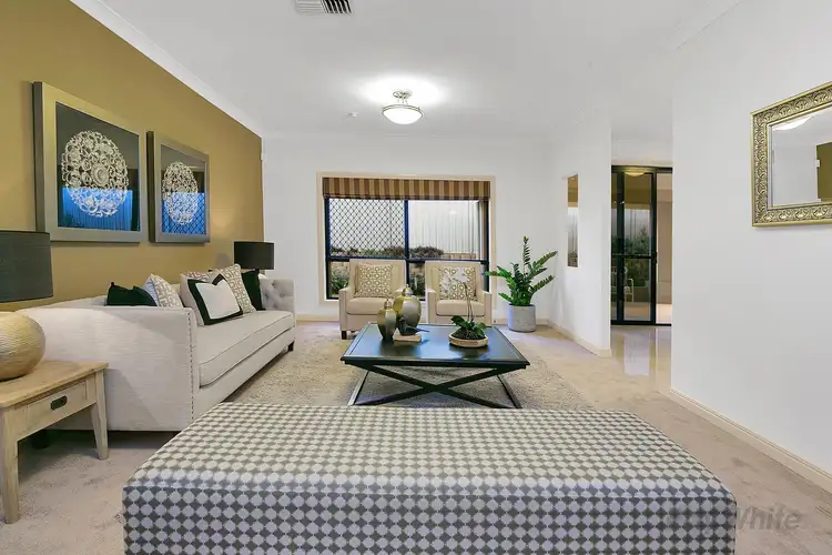 Second view of Homely house listing, 31 Ellendale Circuit, Eight Mile Plains QLD 4113