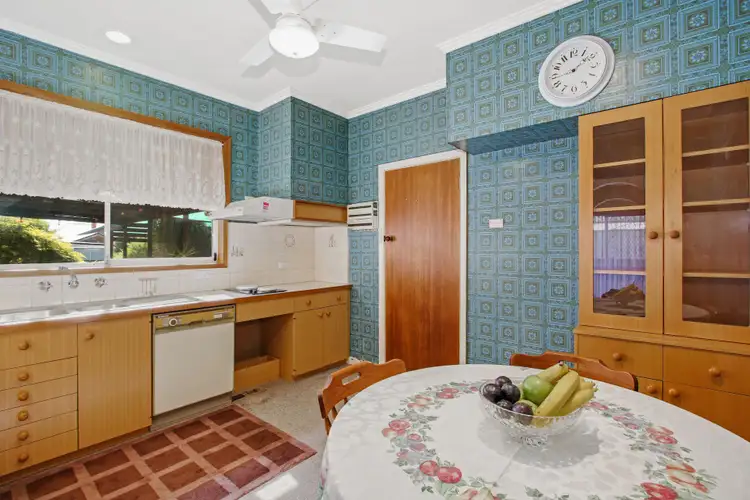 Third view of Homely house listing, 10 Mark Street, Wodonga VIC 3690