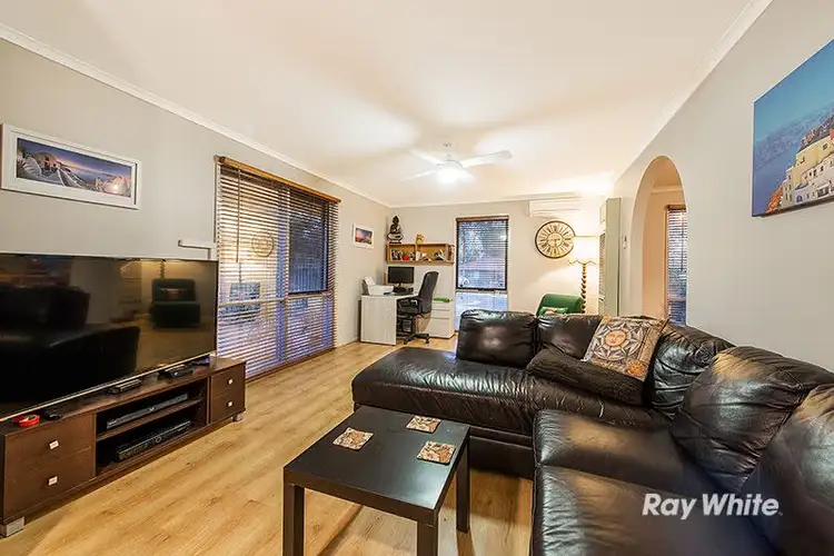 Sixth view of Homely house listing, 2 South Charles Court, Cranbourne VIC 3977