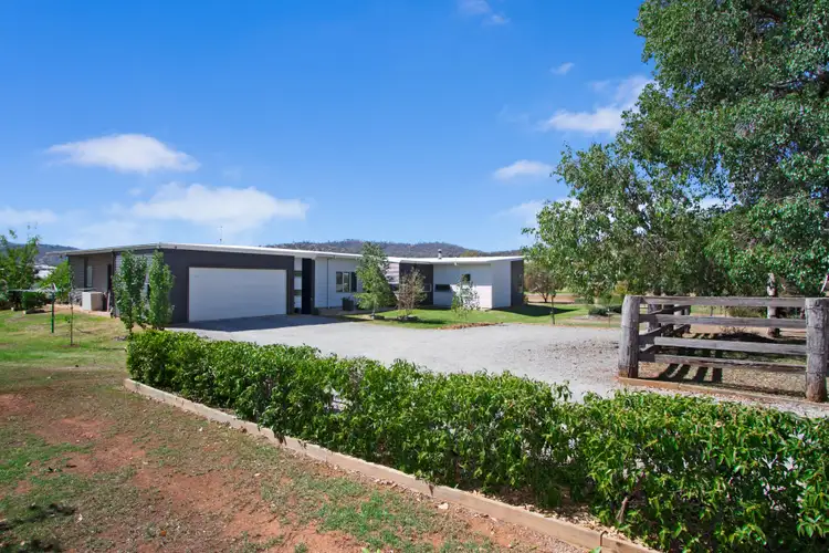 98 Browns Lane, Tamworth NSW 2340