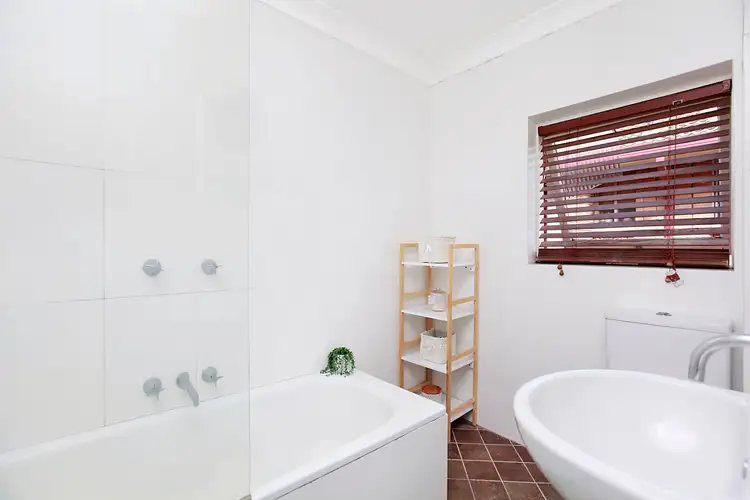 Fourth view of Homely apartment listing, 6/7 Hendy Avenue, Coogee NSW 2034