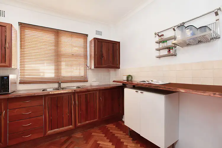Fifth view of Homely apartment listing, 6/7 Hendy Avenue, Coogee NSW 2034