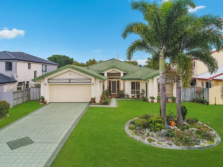 4 Midden Place, Pelican Waters QLD 4551
