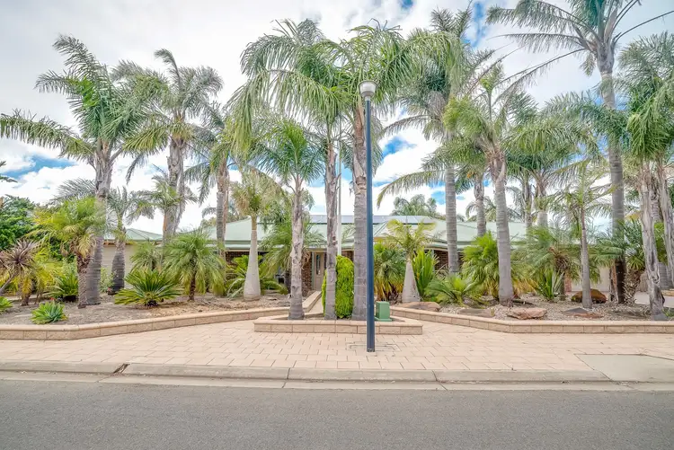18-20 AFRICAINE Drive, Mccracken SA 5211