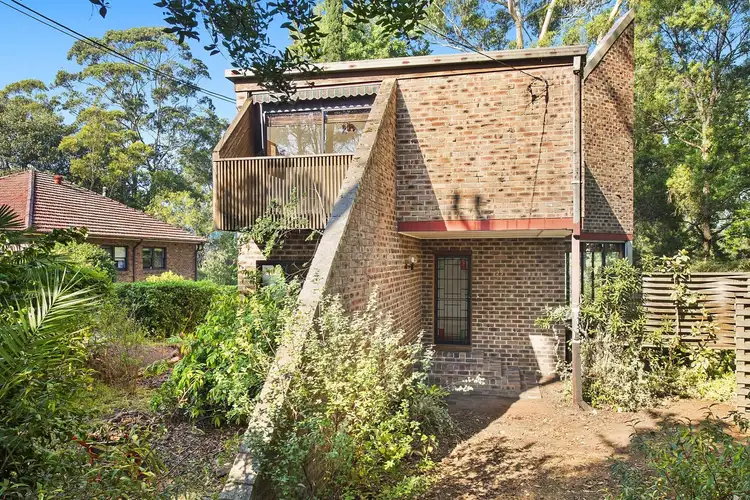 25 Manor Road, Hornsby NSW 2077