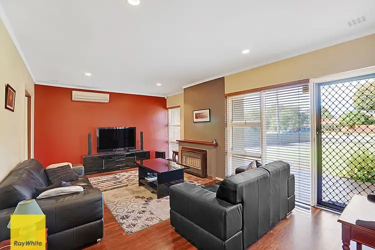 11 Dallwin Street, Dianella WA 6059