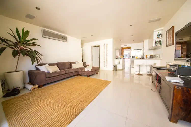 4/20 Tamborine Street, Mermaid Beach QLD 4218