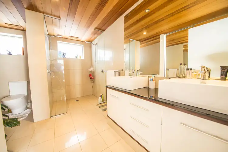 Fourth view of Homely unit listing, 4/20 Tamborine Street, Mermaid Beach QLD 4218