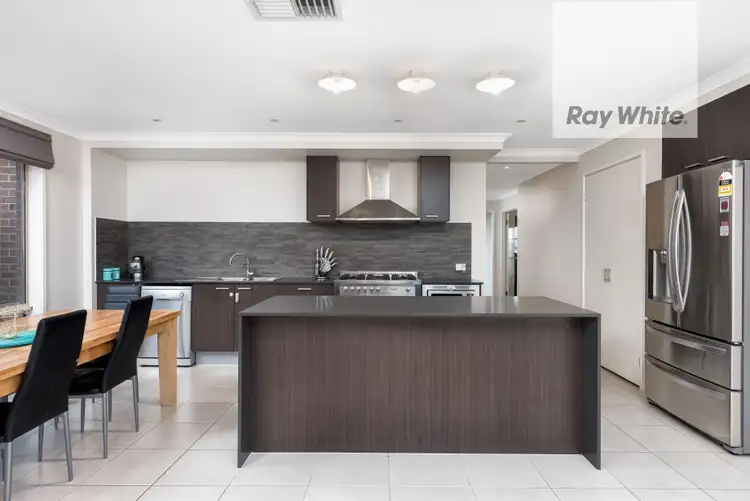 Fifth view of Homely house listing, 5 Clancy Way, Doreen VIC 3754