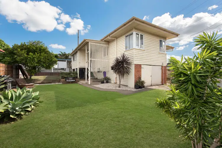691 Old Cleveland Road, Camp Hill QLD 4152