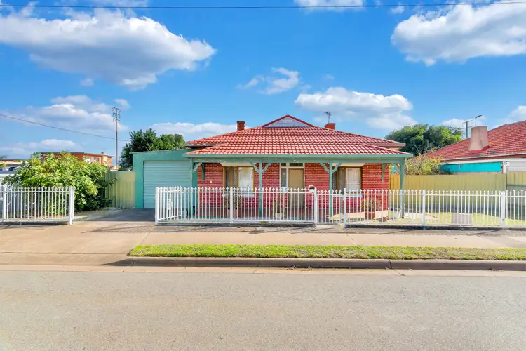 18 Manuel Street, Hendon SA 5014