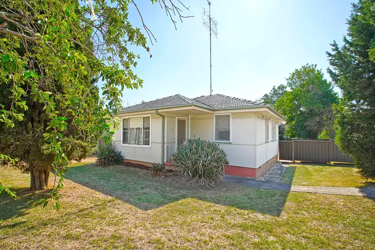 1 Fisher Avenue, South Penrith NSW 2750