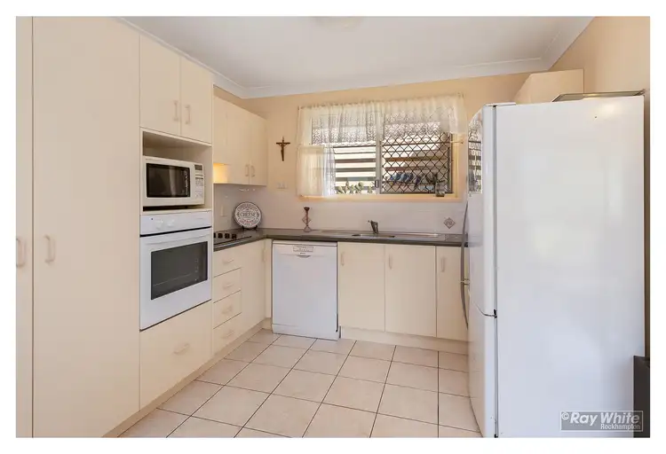 Third view of Homely unit listing, 4/33 Oswald Street, Allenstown QLD 4700