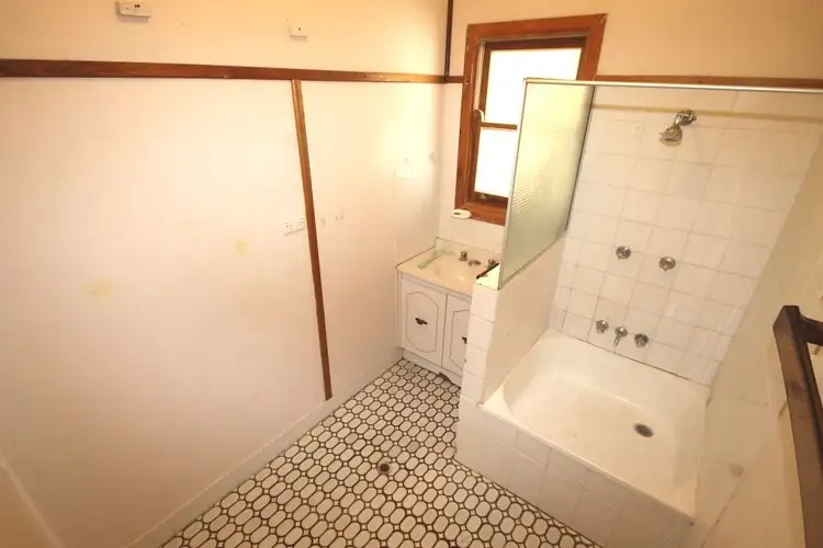 Fifth view of Homely house listing, 7 North Avenue, Quirindi NSW 2343